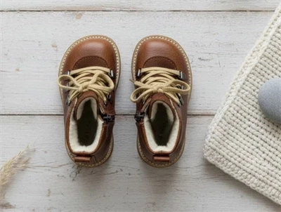 Angulus cognac vinterstøvle med TEX