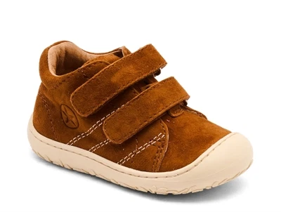 Bisgaard Hale V first step sko i ruskind med dobbelte velcroremme