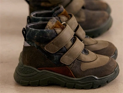 Angulus high-top TEX-sneaker olive med grøn sål