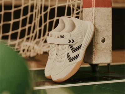 Hummel Multiplay Flex VC JR indendørssko hvid med velcro og non-marking sål