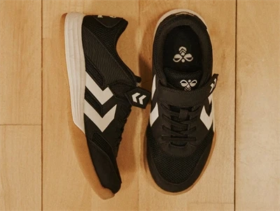 Hummel Multiplay Flex VC JR indendørssko sort med velcro og non-marking sål