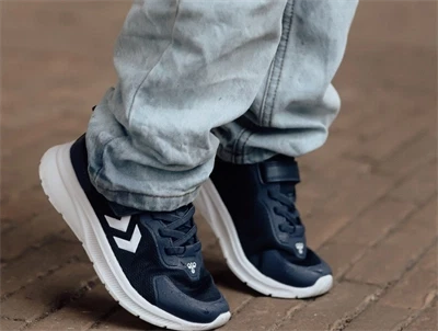 Hummel Actus TR Breather JR sneaker blå med velcro og let mesh