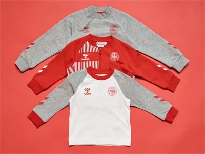 hummel DBU sweatcardigan roed sammen med andre styles
