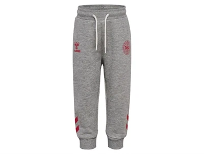 hummel bukser graa med DBU logo foran