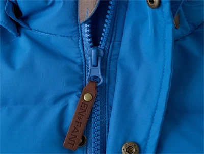  En Fant vinterjakke star sapphire med hætte detalje