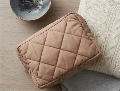 MarMar berry air toilettaske Aros