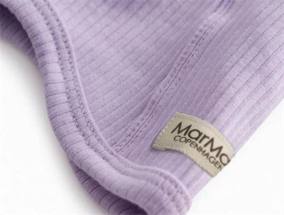 MarMar elefanthue i lilacs med ribstruktur