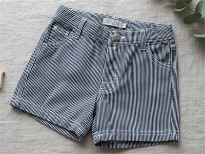 Wheat shorts Einer navy