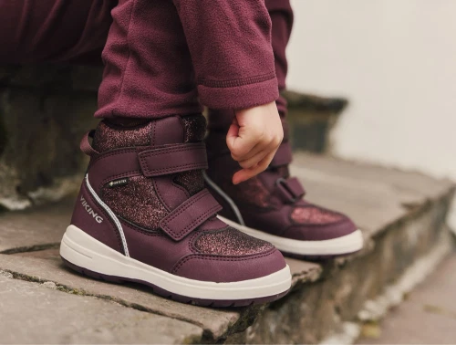 Viking vinterstøvle plum glitter med GORE-TEX på barn