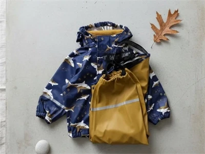 CeLaVi buckthorn brown regntøj bukser og jakke sharks