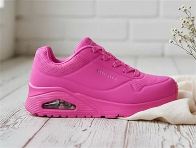 Skechers pink glow sneaker