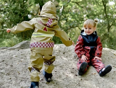Mikk-line regnsæt firefighter bæres af børn