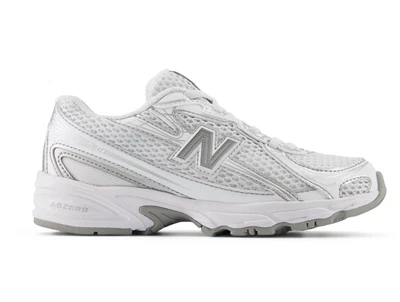 New Balance 740 børnesneaker i hvid med elastiksnøre