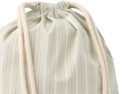 Wheat Yuna gymnastiktaske i blue ocean stripe detalje af stof og snøre