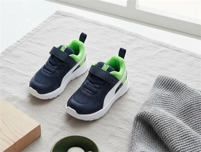 Puma dark night/puma white green sneaker Evolve