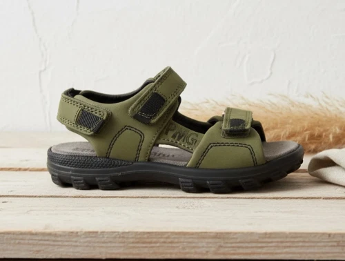Primigi green sandal med velcro