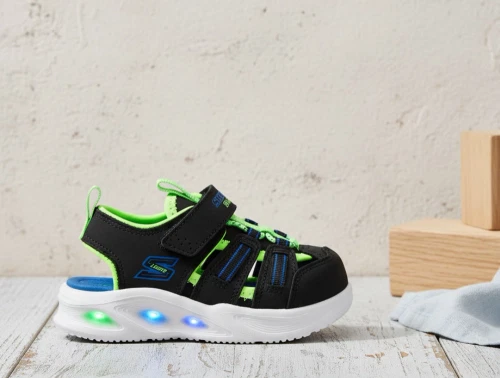 Skechers Sola Glow sandal sort lime med blinklys og lukket tåSkechers Sola Glow sandal sort lime med blinklys og lukket tå