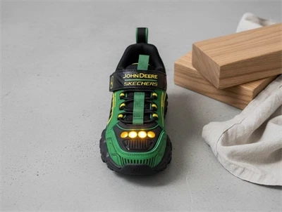 Skechers Adventure Track sneaker grøn med blinklys og John Deere tema