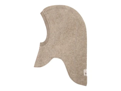 HUTTEliHUT elefanthue i beige nuance set fra siden