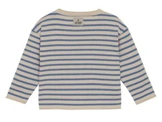 bagside af huttelihut striktrøje med blå striber og label