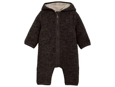 Huttelihut køredragt i mørkebrun melange med blød uld og hætte set forfra