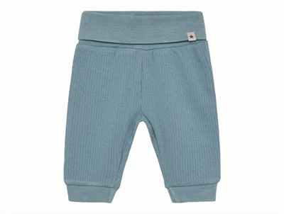 Huttelihut bukser windward blue i rib forfra