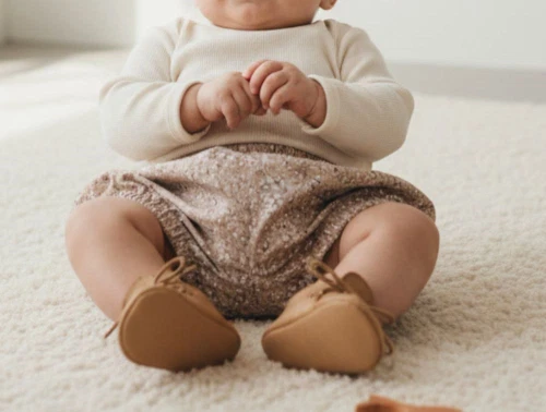 Wheat shorts Nappy misty rose flower