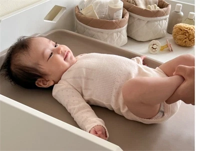 Cam Cam Copenhagen quiltede opbevaringskurve Classic Stripes Camel i sæt af to