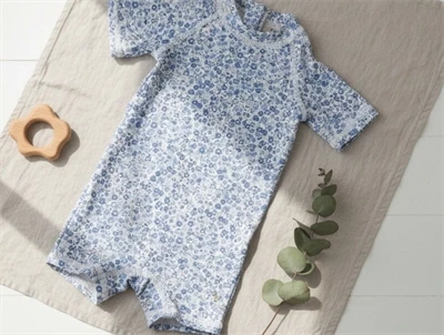 Wheat blue flower meadow badedragt Cas UVA+UVB 40+