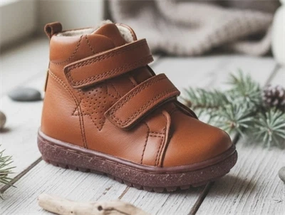 Bisgaard vinterbegyndersko Eli brandy med velcro og TEX