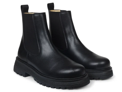 Angulus Chelsea støvle i sort skind med chunky sål 6148
