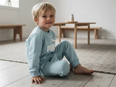 Puma sweat sæt lys blå med logo