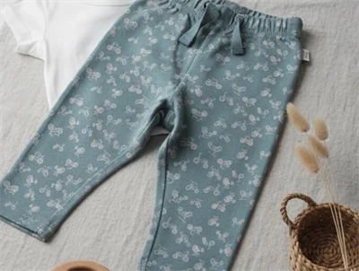 Wheat leggings petroleum bike