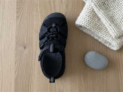 Keen Seacamp sandal sort til børn