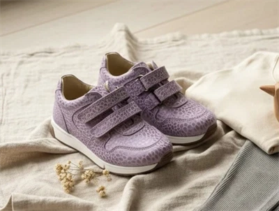 Arauto RAP lavender sneaker Zian med velcro