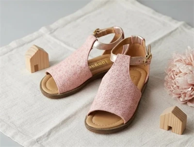 Bisgaard sandal Carola blush blomst med spænde