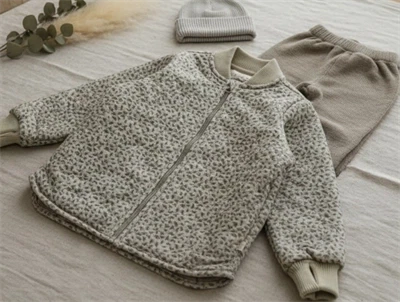 Wheat termojakke Loui watercolor insects