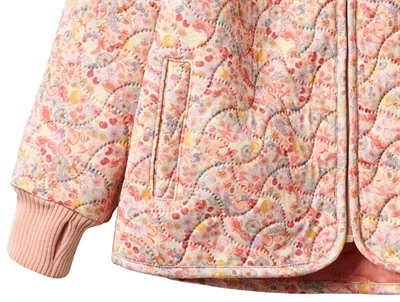 Wheat Tilde termojakke fruits and flowers detalje