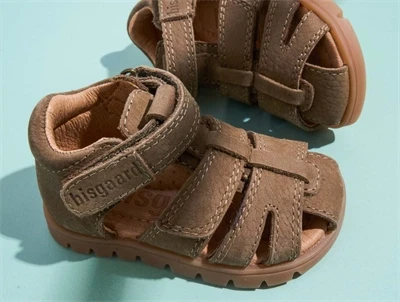 Bisgaard Frans sandal earth med lukket tå