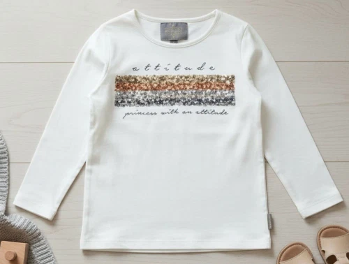 Creamie t-shirt cloud sequins
