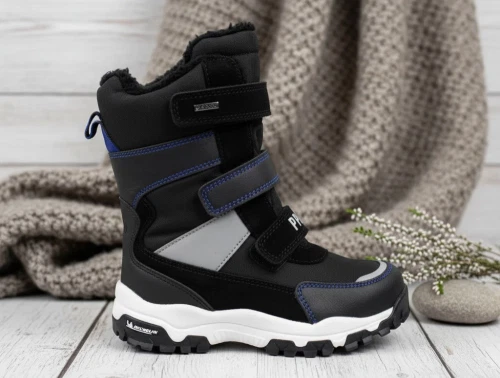 Primigi vinterstøvle nero med GORE-TEX og Michelin såler