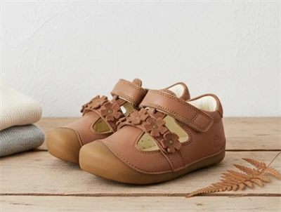 Bundgaard Petit Summer Flower sandal cognac med blomster og velcro