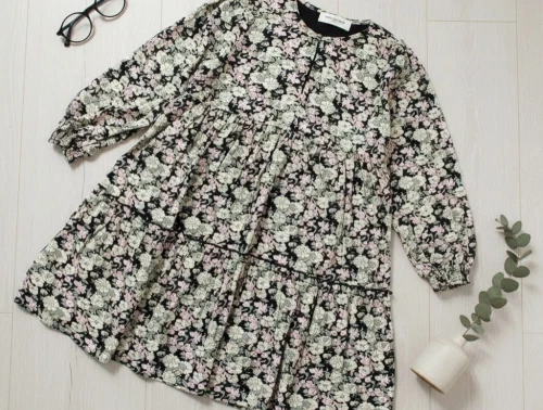 Sofie Schnoor Girls kjole blomster