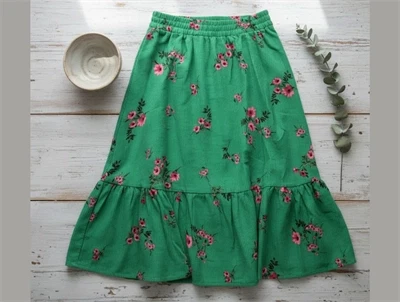 Sofie Schnoor Girls nederdel grøn blomster