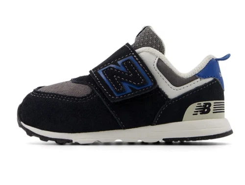 sneaker fra New Balance i sort og blå med velcro fra siden