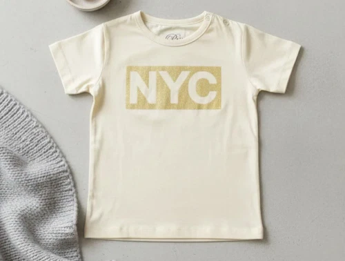 Petit by Sofie Schnoor t-shirt NYC lysegul