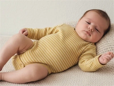 Petit by Sofie Schnoor body yellow striber