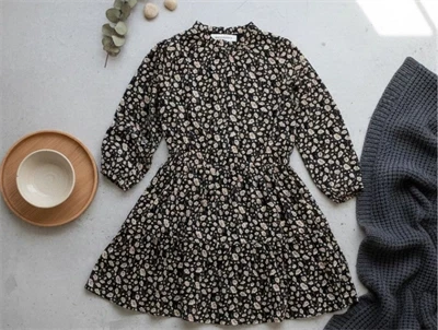 Sofie Schnoor Girls kjole sort blomster