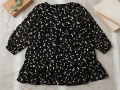 Petit by Sofie Schnoor kjole sort blomster