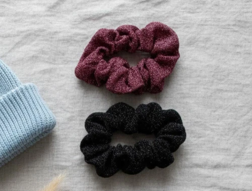 Petit by Sofie Schnoor hårelastikker black red mix glitter (2 styk)